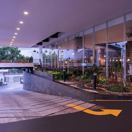 Luminor Hotel Purwokerto Exterior foto