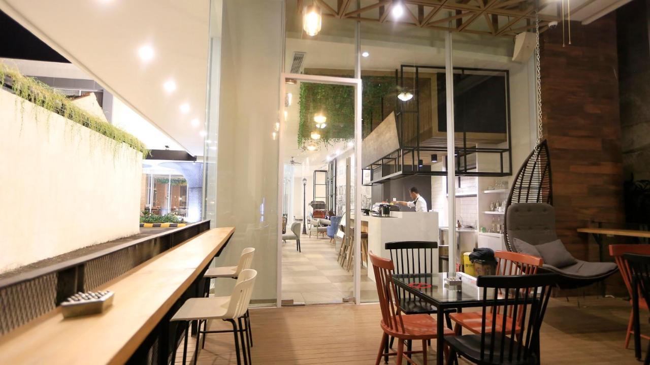 Luminor Hotel Purwokerto Exterior foto