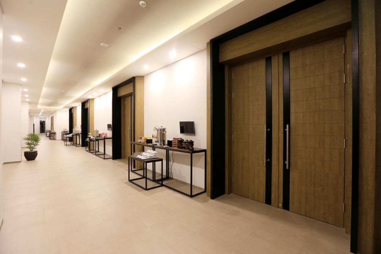Luminor Hotel Purwokerto Exterior foto